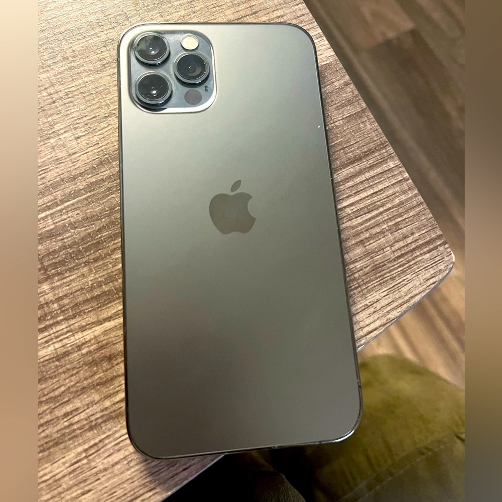 iPhone 12pro unlocked